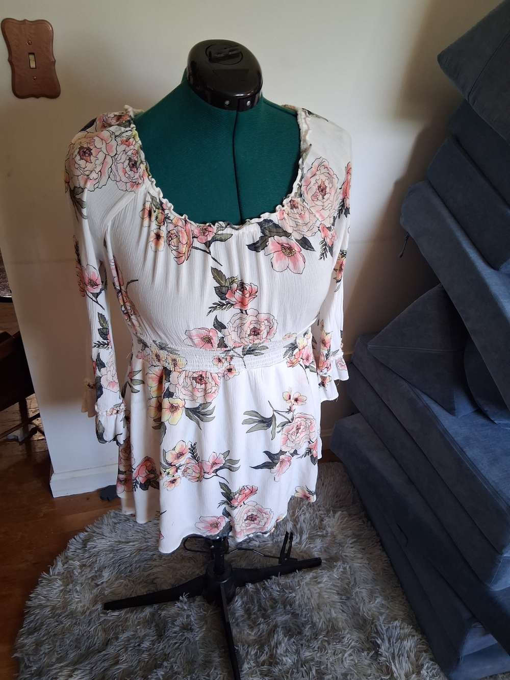American Rag White Floral Dress with Pink Blooms Size L